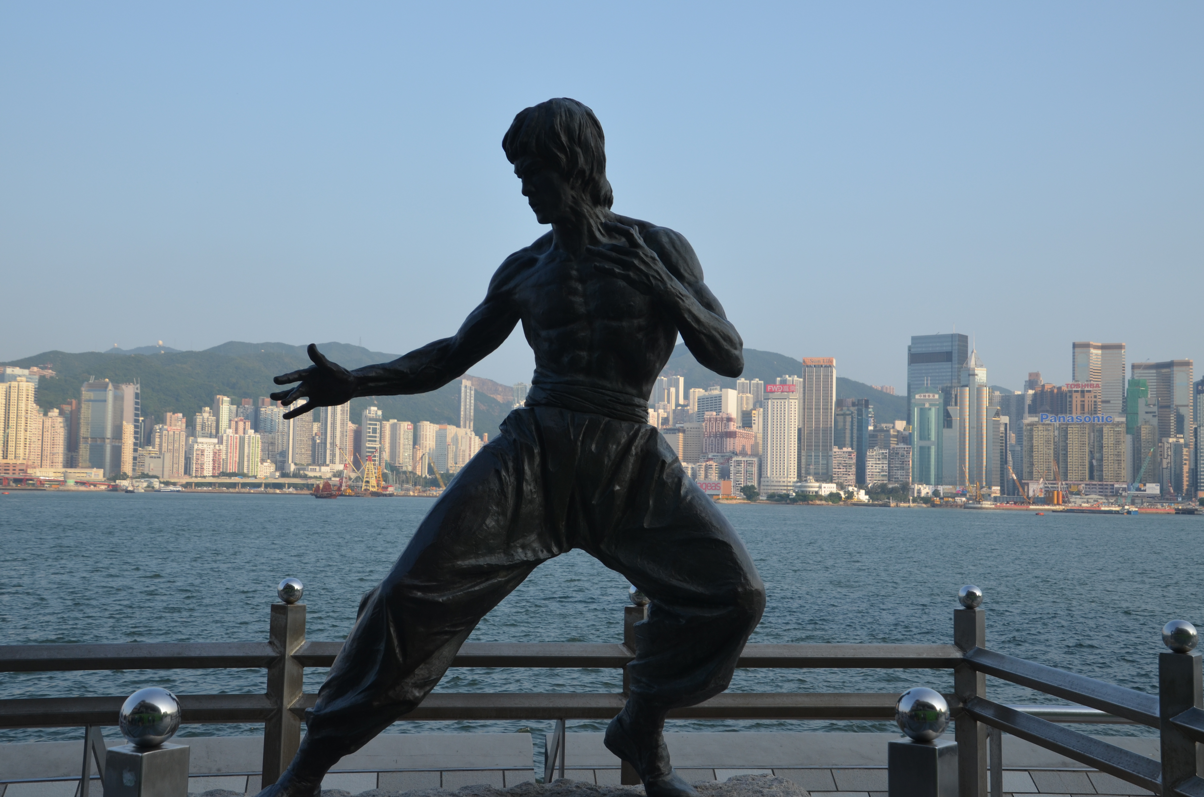 Iconic Bruce Lee Statue in Hong Kong Bay